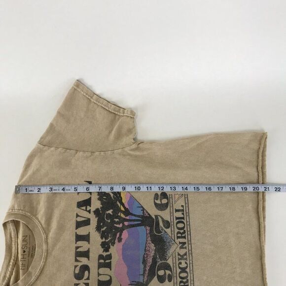 Fifth Sun Festival Tour 1976 Tee Juniors Medium Cropped Crew Neck Raw Hem Cotton - Picture 8 of 9